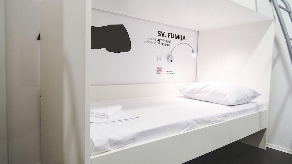 Design Hostel 101 Dalmatinac سبليت المظهر الخارجي الصورة